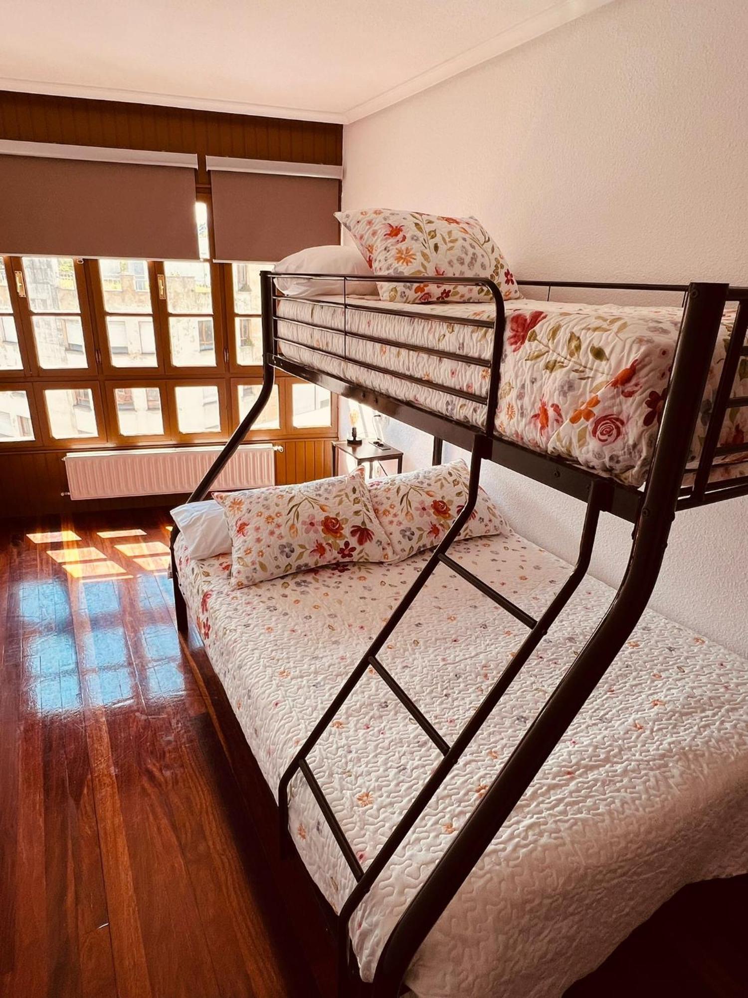 Martinvidal 2 Apartman Luarca Kültér fotó